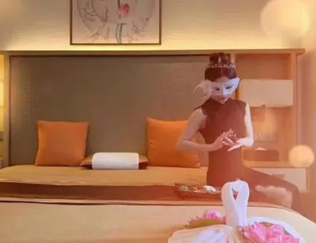 我在长沙天心体验了下高端男士按摩spa会馆，私人会所花样超多